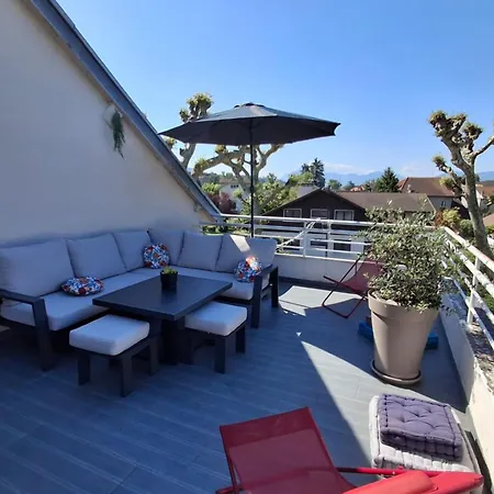 Le Balcon Du Port- Private Parking Apartment Aix-les-Bains
