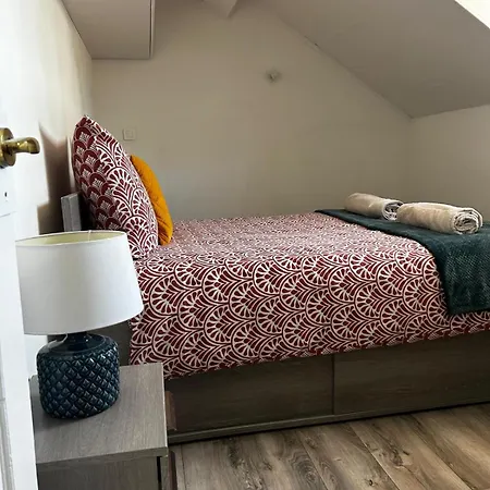 Le Balcon Du Port- Private Parking Apartment Aix-les-Bains